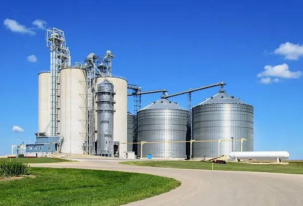 Imagem ilustrativa de Construção de silos para grãos